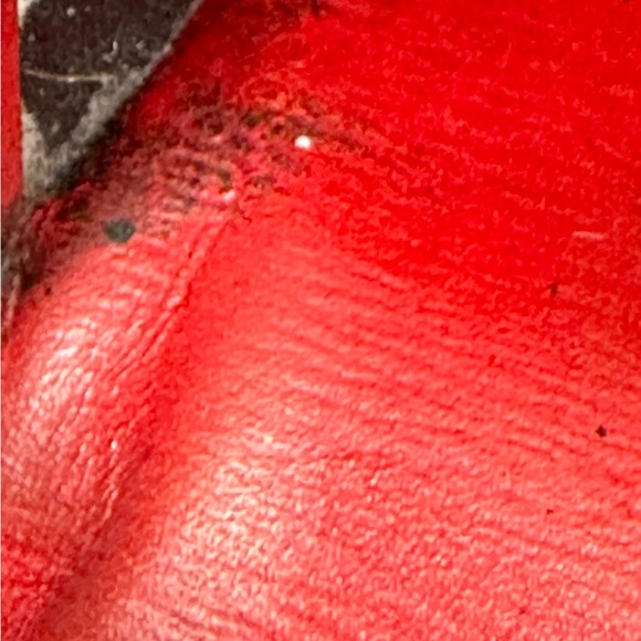 Louis Vuitton Epi Porte Tresor International Trifold Long Wallet - Picture 13 of 13